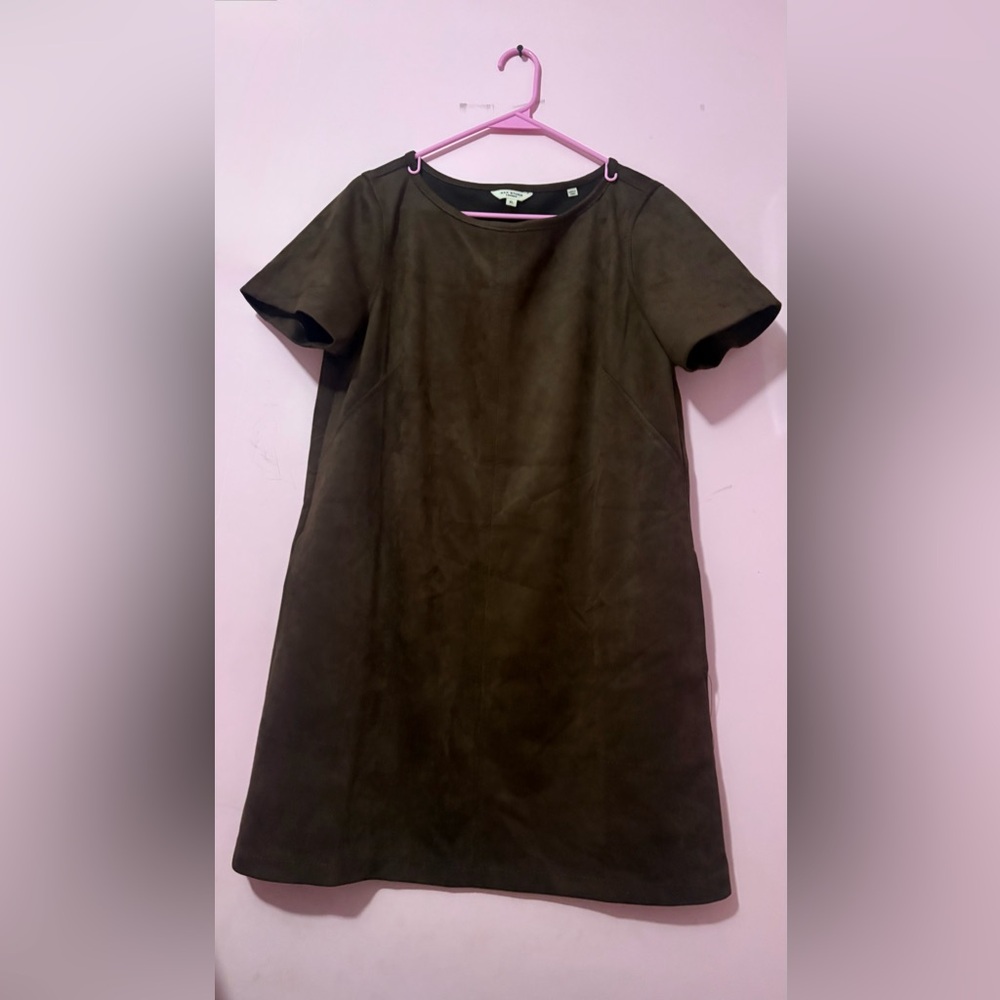 ⭐️Max studio Simple Faux Suede Shift Dress in Dark Brown